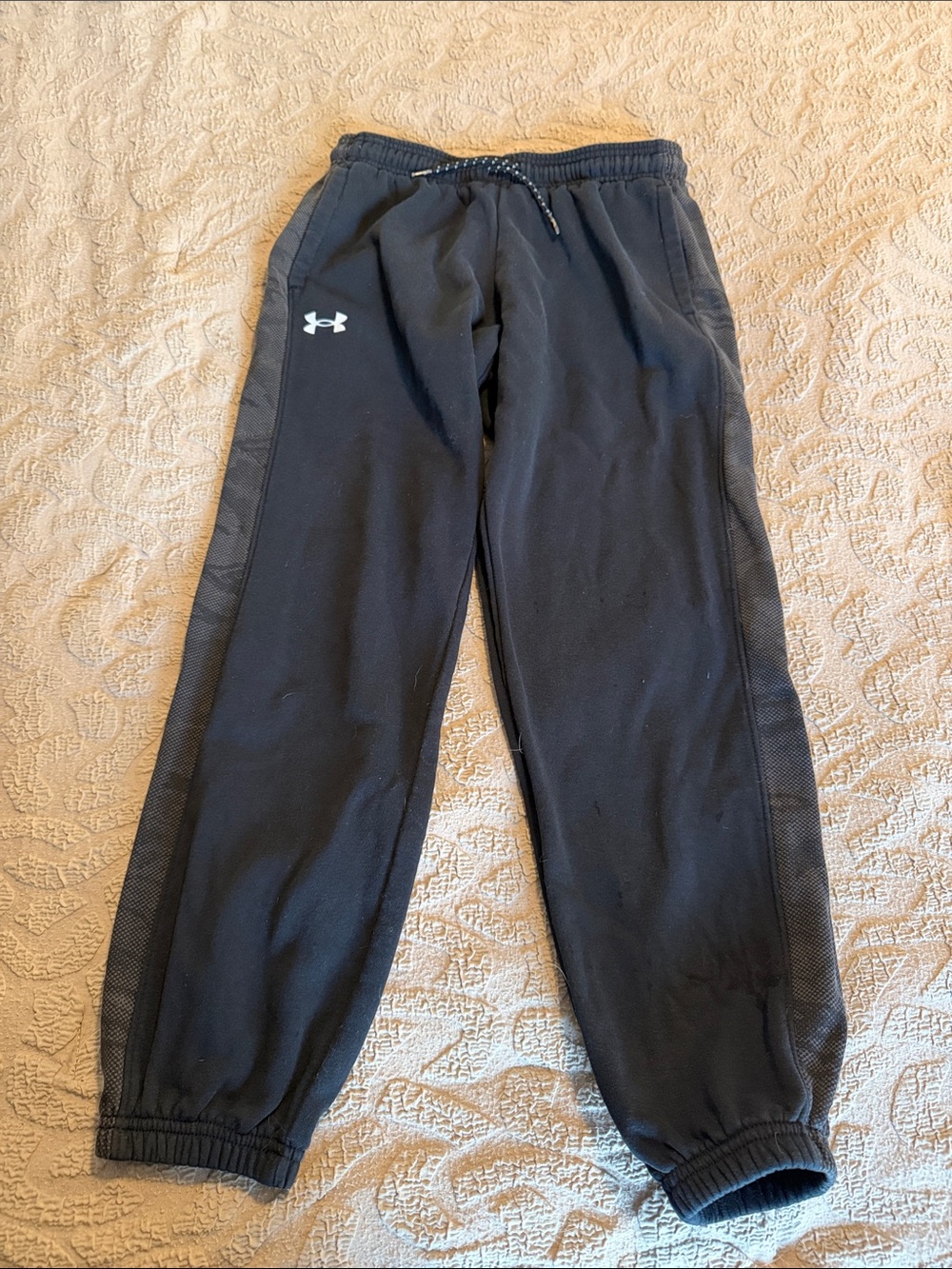 Under Armour Black/Gray Mesh-Trim Performance Joggers